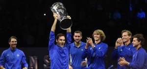 Federer logra el punto de la victoria de Europa en la primera Laver Cup