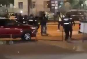 Un grupo de periodistas y camarógrafos fue agredido por guardias de seguridad en la Terminal Terrestre de Guayaquil.