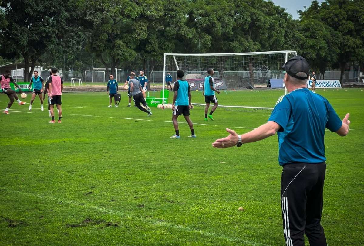Emelec sigue teniendo problemas y recibió dos malas noticias
