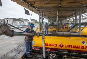 Exportaci&oacute;n de crudo Oriente y Napo dejar&aacute; m&aacute;s de USD 313 millones al Estado 