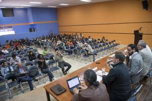 La conferencia denominada &lsquo;El futuro de la libertad de expresi&oacute;n en Ecuador&rsquo; se realiz&oacute; ayer en la Facultad de Comunicaci&oacute;n Social de la Universidad Central. Foto: Daniel Molineros/El Tel&eacute;grafo