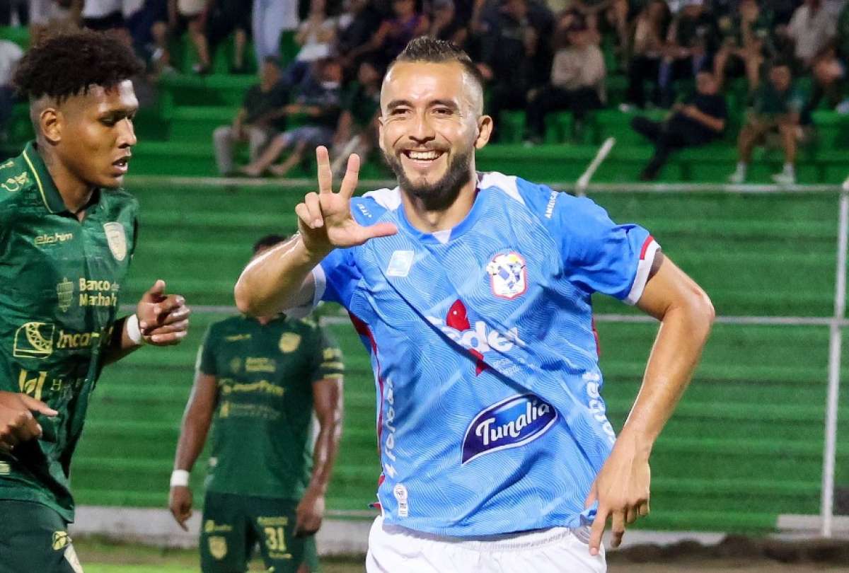 Manta sum&oacute; un punto en la casa del Orense