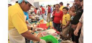 Promueven consumo de mariscos en la 1era Feria Gastron&oacute;mica de Productos del Mar