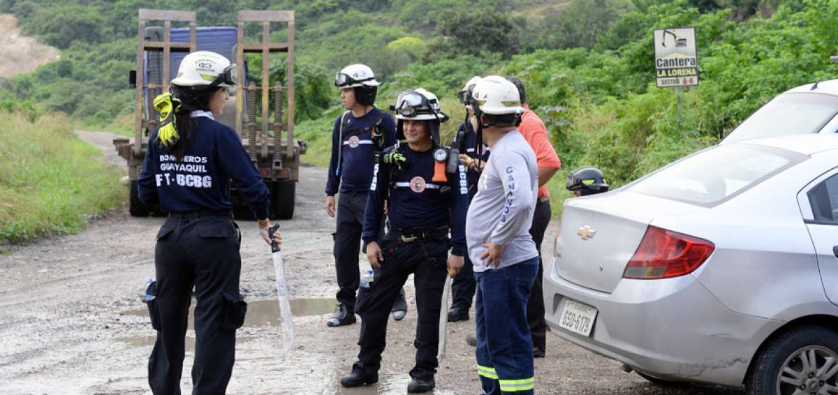 La b&uacute;squeda terrestre, de la aeronave accidentada, se extendi&oacute; hasta las 21:00 del jueves pasado, pero fue hoy viernes cuando se encontraron los restos.
