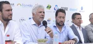 El extenista Andr&eacute;s G&oacute;mez durante la rueda de prensa de presentaci&oacute;n del Challerger Ciudad de Guayaquil, en Puerto Santana.
