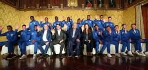 Presidente solicita creaci&oacute;n del Sal&oacute;n de las Glorias Deportivas de la Patria