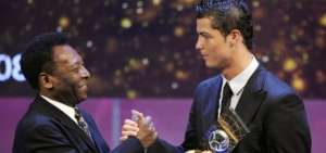 Pel&eacute; felicita a Cristiano Ronaldo, quien lo super&oacute; en goles internacionales
