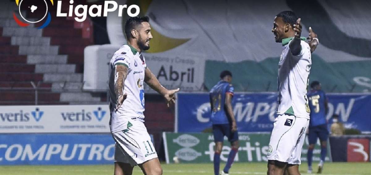 Liga de Portoviejo gan&oacute; de local y se aleja de los colistas