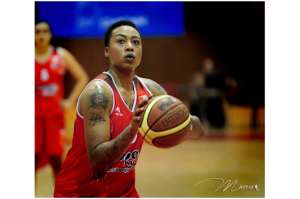 UTE derrota a Triple E y se consolida en la punta