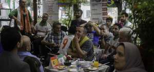 En Quito residen 500 iran&iacute;es y un grupo de ellos se reuni&oacute; para ver el partido contra Portugal en el restaurante Shirin, en la capital.