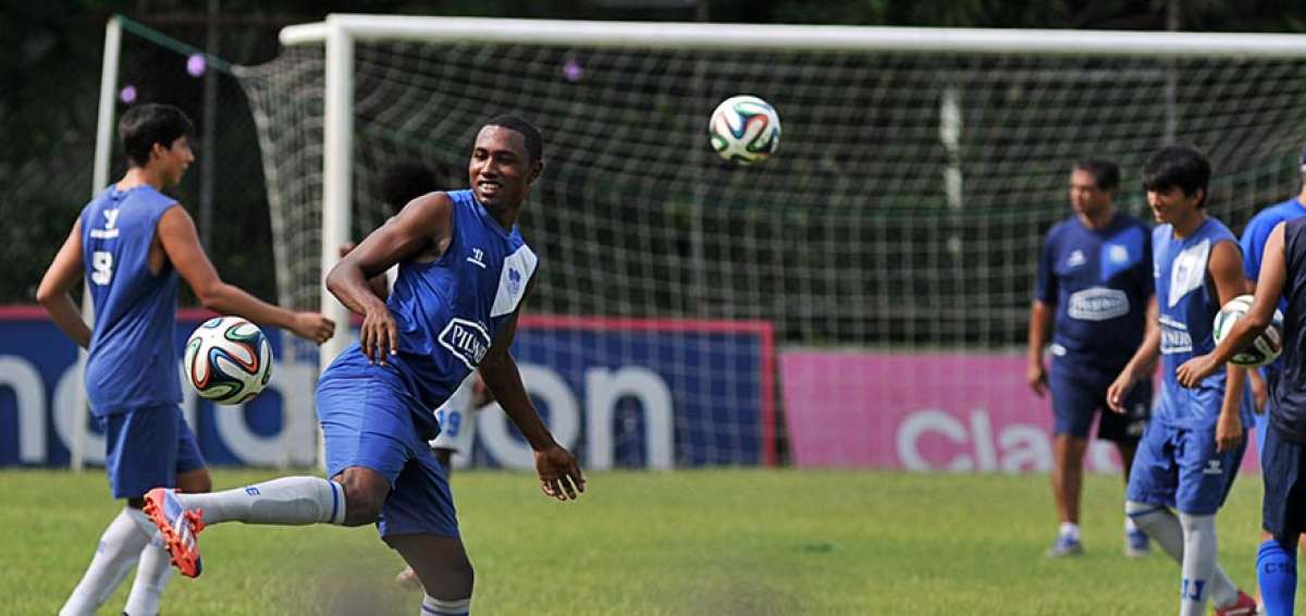 Jordan Jaime liderar&aacute; la defensa de los &lsquo;el&eacute;ctricos&rsquo; esta noche ante San Lorenzo, en el estadio Capwell.
