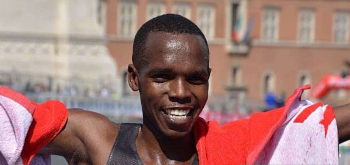 Amos Kipruto y Margaret Agai ganaron el marat&oacute;n de Se&uacute;l