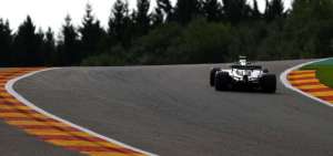 Hamilton firma mejor tiempo tras dos ensayos libres del GP de B&eacute;lgica