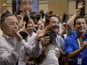 Nebot recibi&oacute; los resultados en el Centro de Convenciones, al norte de Guayaquil. Foto: Karly Torres / El Tel&eacute;grafo 