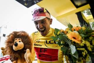 Richard Carapaz es el líder del Tour de Francia