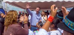 El alcalde Mauricio Rodas dijo, hace unos d&iacute;as, que responder&aacute; con obras al intento de revocarlo de su cargo antes de mayo de 2019.