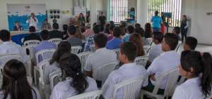 Ministerio de Educaci&oacute;n implement&oacute; el Bachillerato T&eacute;cnico Productivo en el Colegio Sim&oacute;n Bol&iacute;var