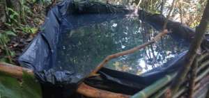 Encuentran piscina clandestina con licuables de petr&oacute;leo cerca del r&iacute;o Aguarico