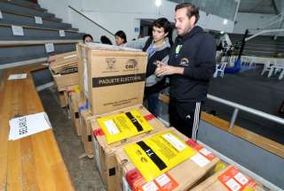 CNE desmiente sobre posible falsificación en las papeletas de votación