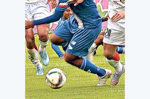 14 clubes femeninos participan en el Interparroquial Pelileo 2015 