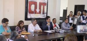 Dirigentes de la Central &Uacute;nica de Trabajadores (CUT) respaldan la gesti&oacute;n del titular del Directorio del IESS y repudian las declaraciones y amenazas del FUT.