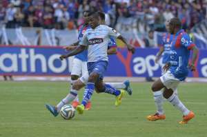 El ingreso de Miller Bola&ntilde;os (c.) en el segundo tiempo mejor&oacute; el ataque millonario. Foto: Miguel Jimenez/El Tel&eacute;grafo