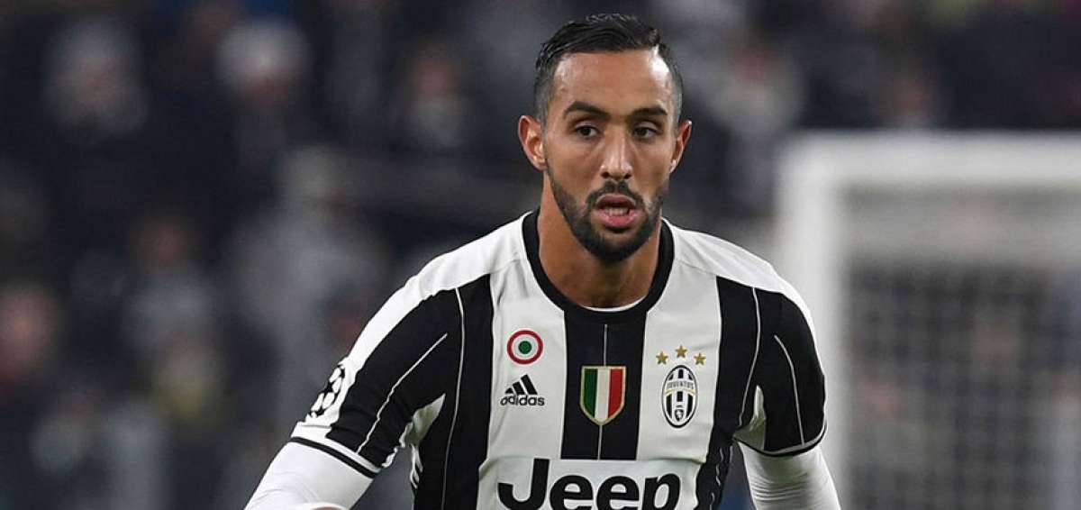 Medhi Benatia. Es uno de los defensas centrales m&aacute;s codiciados en Europa, por sus actuaciones con el Roma, Bayern M&uacute;nich y Juventus, Benatia es el capit&aacute;n y referente.