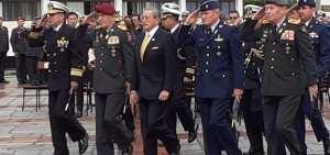 El ministro de Defensa, Oswaldo Jarr&iacute;n, present&oacute; esta ma&ntilde;ana a la nueva c&uacute;pula militar. 
