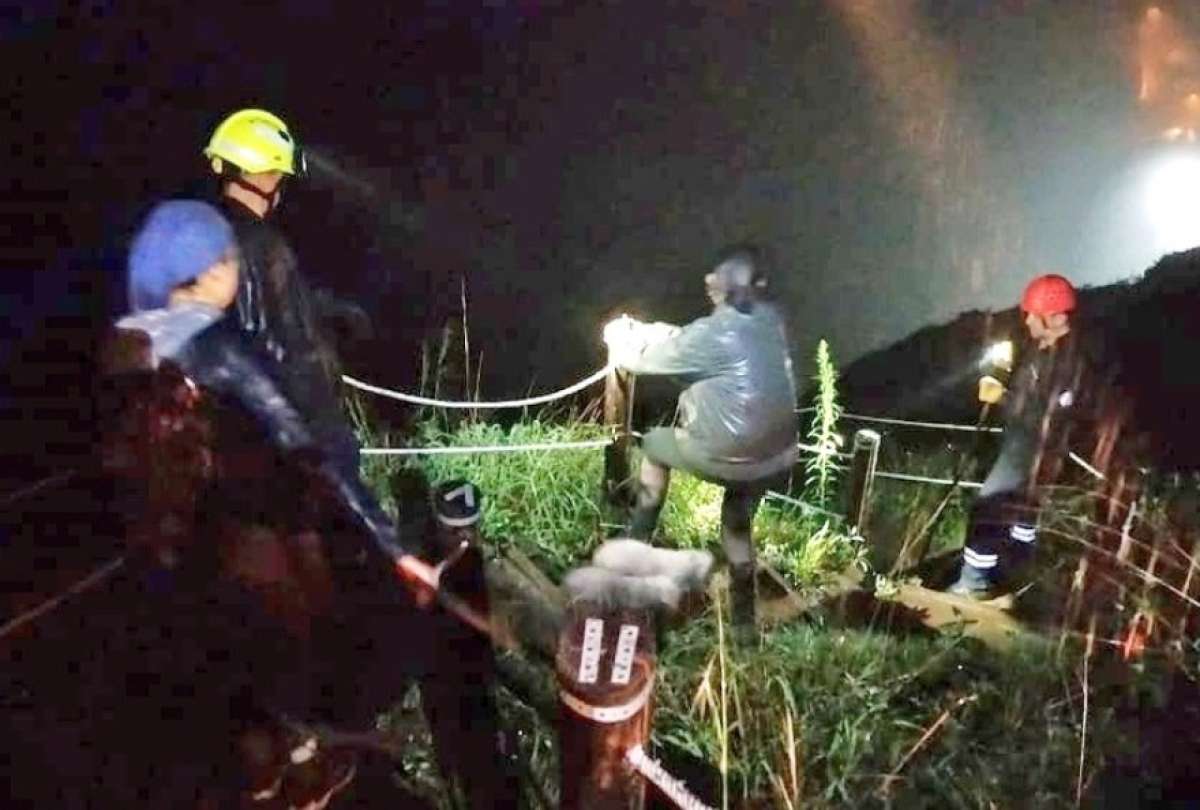 Turistas fueron rescatados del cerro Puñay tras la activación del ECU 911 