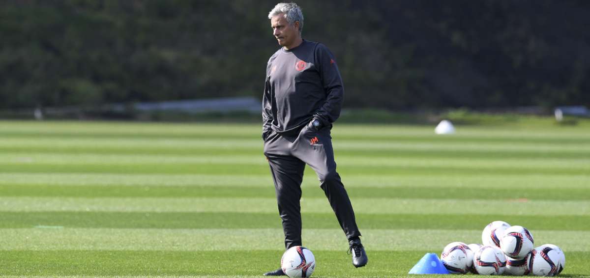 Mourinho conf&iacute;a en que el United se levantar&aacute; ante el Watford