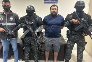 La detención de Adolfo Macías Villamar, alias “Fito” y cabecilla de “Los Choneros”, provocó una ola de reacciones entre legisladores y miembros del gabinete de Gobierno.