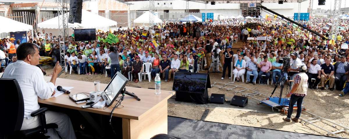 El Enlace Ciudadano se emiti&oacute; desde el Guasmo, al sur de Guayaquil. Foto: Cortes&iacute;a de la Presidencia de la Rep&uacute;blica. 