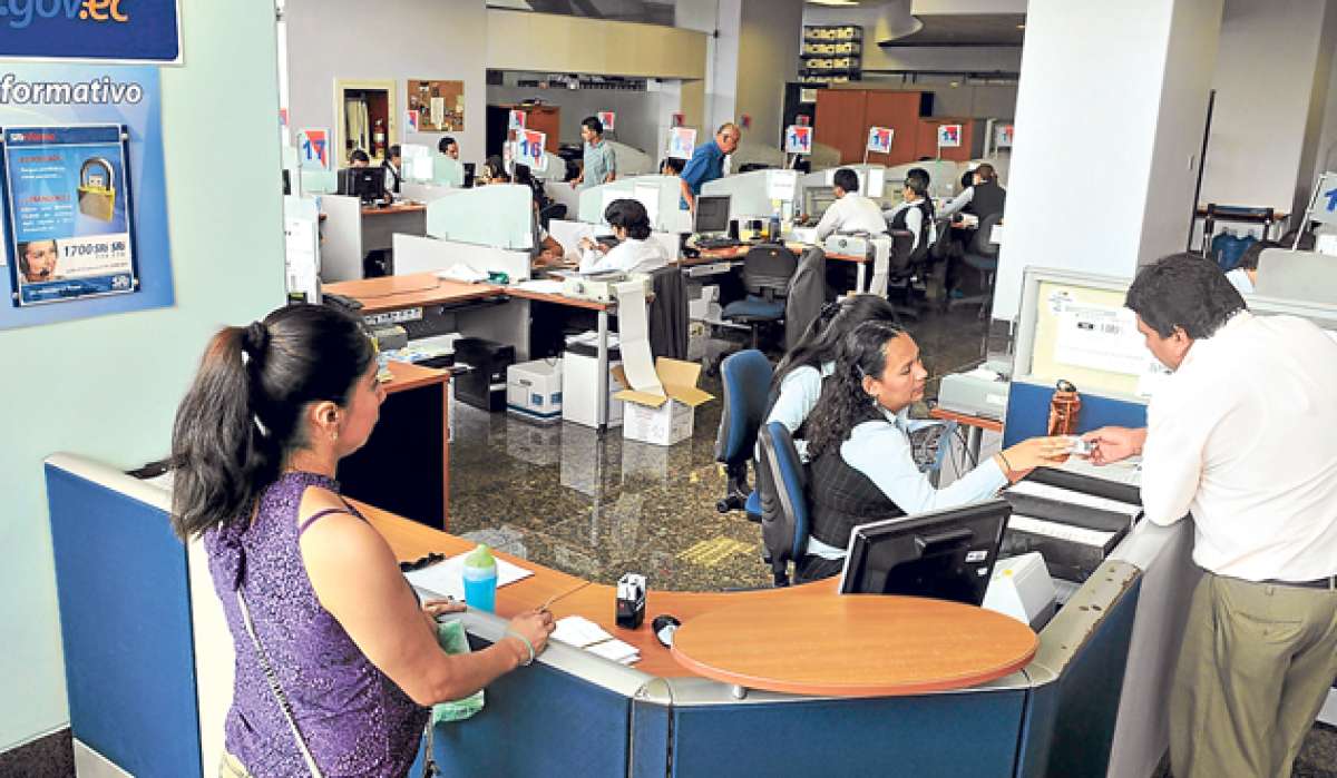 La entidad ha simplificado los tr&aacute;mites en ventanilla. Ahora se verifica la informaci&oacute;n del contribuyente cruzando datos con otras instituciones. Foto: Archivo / El Tel&eacute;grafo