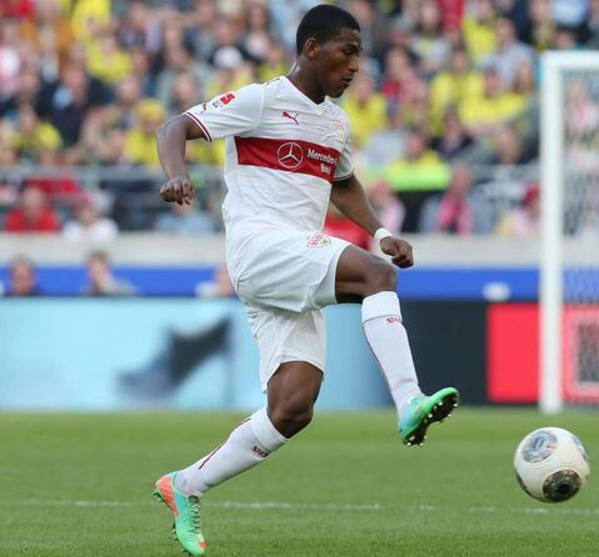 Barcelona debe dinero a Independiente del Valle por la venta de Carlos Gruezo al Stuttgart de Alemania. Foto: Internet