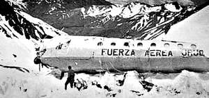 Sobrevivientes del vuelo 571 son rescatados