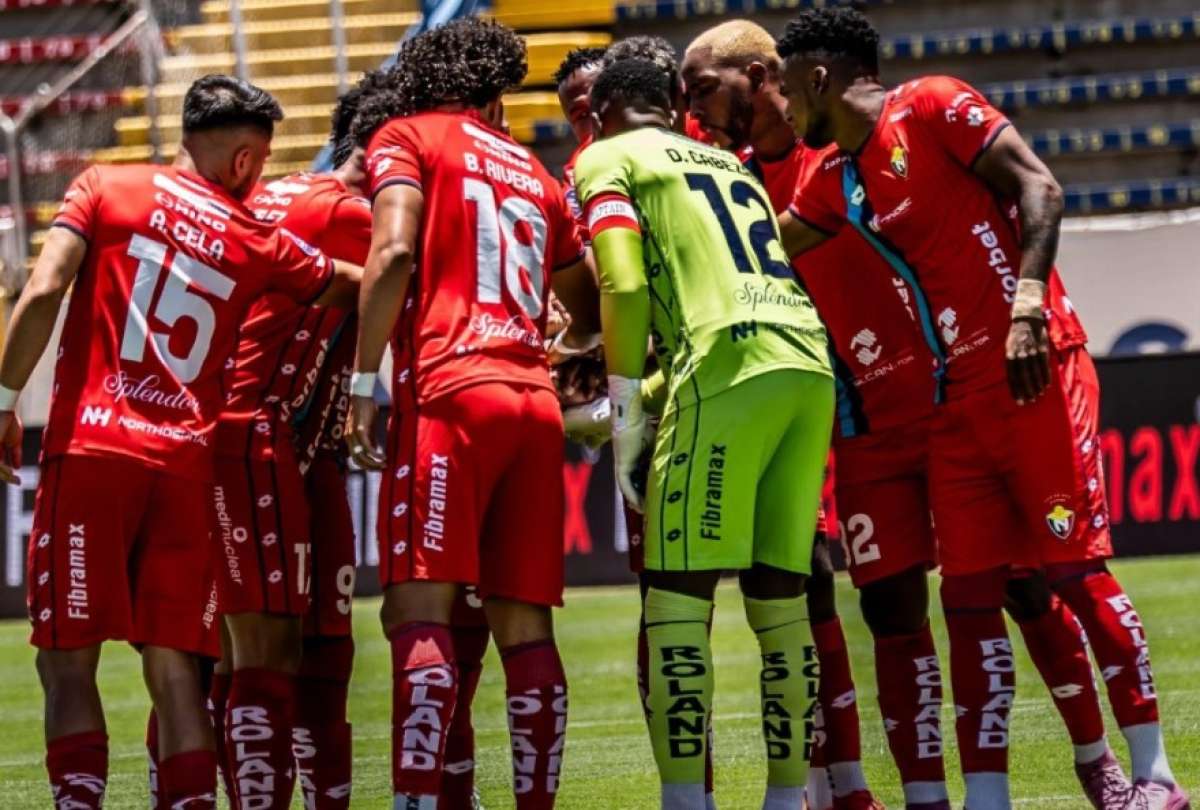EN VIVO: 9 de Octubre y El Nacional se miden por la Copa Ecuador