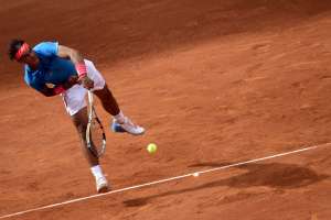Nadal se pasea ante Bolelli en Madrid