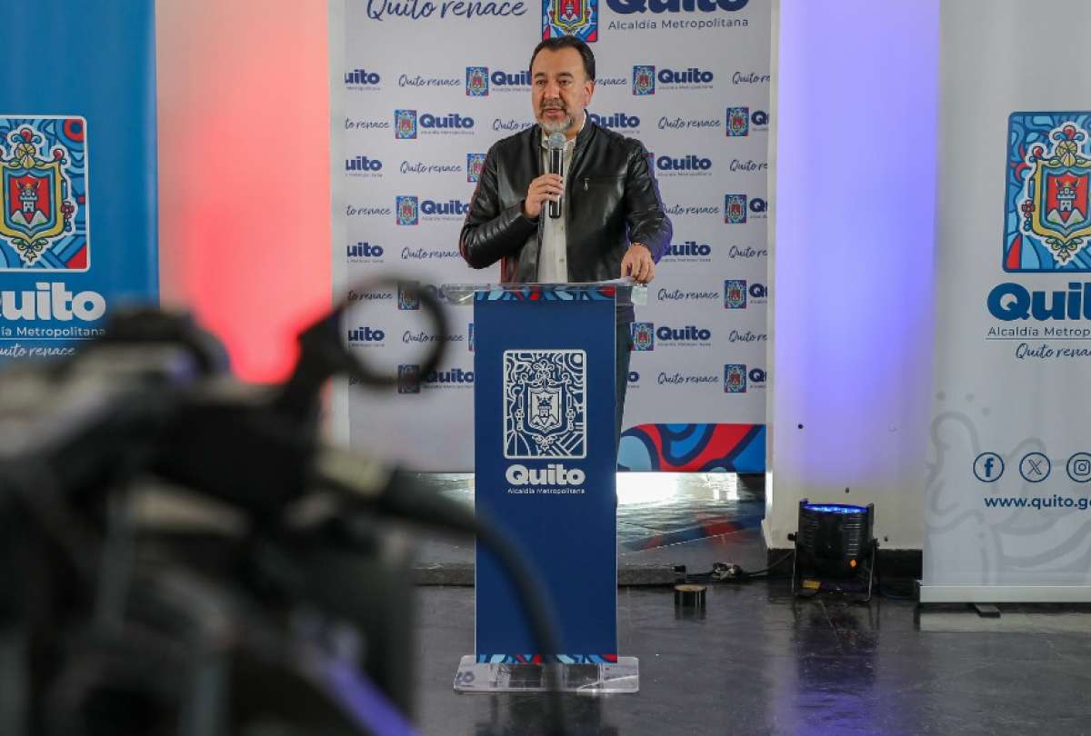 Quito restringe horario para transporte pesado en la Ruta Viva y av. Simón Bolívar para reducir siniestros viales