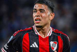 Kendry P&aacute;ez no seguir&aacute; en River Plate.