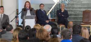 La canciller Mar&iacute;a Fernanda Espinosa durante la rendici&oacute;n de cuentas del Consejo sectorial de la Pol&iacute;tica Exterior.