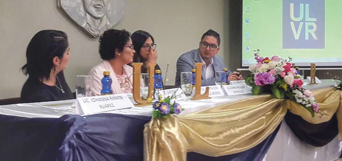 El jurado calificador destac&oacute; los trabajos de los estudiantes, porque ejerciendo la profesi&oacute;n pueden conocer m&aacute;s sobre el rol del periodista.