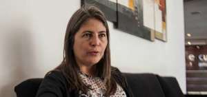 La autora escribe una novela sobre la pesca. Ser&aacute; corta, como sus anteriores obras y contendr&aacute; una hibridaci&oacute;n de g&eacute;neros, cont&oacute; en Quito.