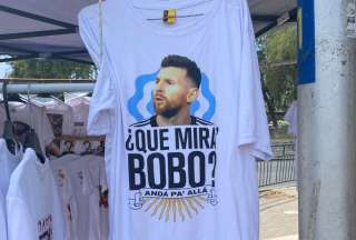 Las camisetas con la frase de Leo Messi han generado un furor en Argentina. 