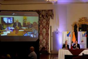 En una rueda de prensa por videoconferencia junto al fundador de WikiLeaks, Pati&ntilde;o hizo un llamado a las organizaciones de derechos humanos y a la opini&oacute;n p&uacute;blica para que defiendan los derechos del activista. Foto: Miguel Jim&eacute;nez/ EL TEL&Eacute;GRAFO.