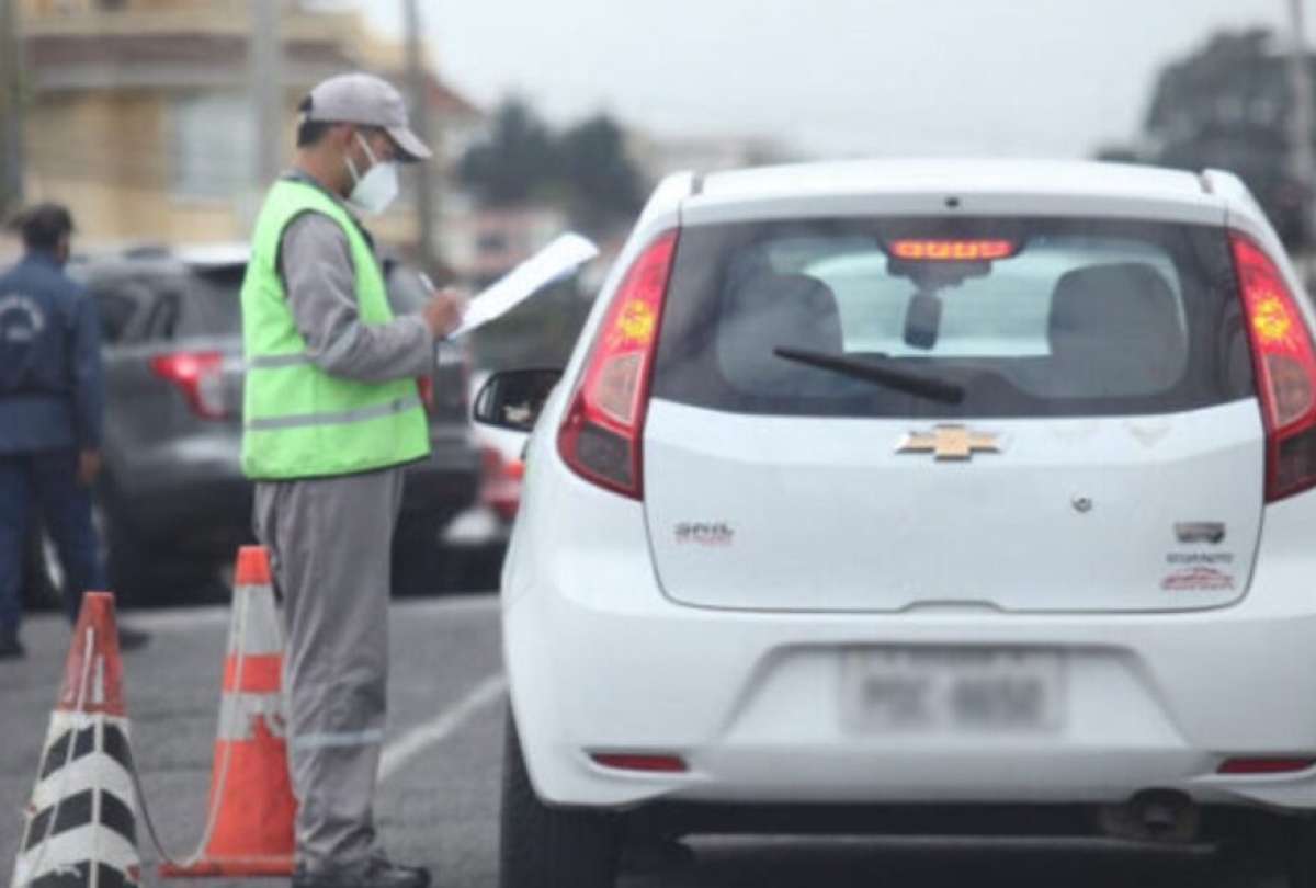 Quito y Guayaquil: ANT retoma tr&aacute;mites de matriculaci&oacute;n bajo medidas de seguridad