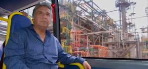 El presidente Len&iacute;n Moreno recorri&oacute; las instalaciones de la Refiner&iacute;a de Esmeraldas.