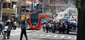 El tranv&iacute;a realiz&oacute; sus pruebas aerodin&aacute;micas hasta el 12 de abril. Volver&aacute; con su movimientos en el mes de junio, seg&uacute;n las autoridades locales.