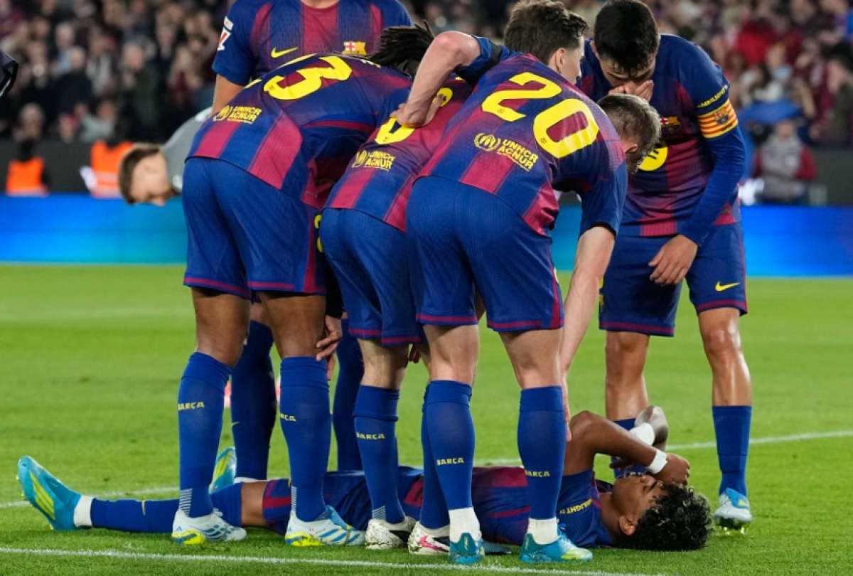 Lamine Yamal se lesion&oacute; en el partido contra Celta.