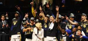 Los Golden State Warriors ganaron 4 a 0 la serie final de la NBA. 