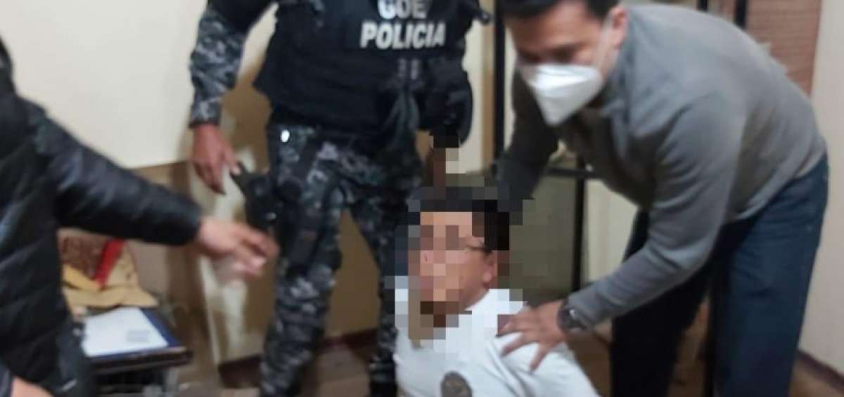 Polic&iacute;a captura a 2 de los m&aacute;s buscados y a un sospechoso de femicidio